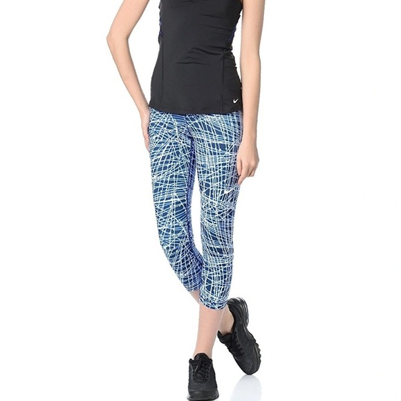 Nike Pro Cool Tracer Capri 3/4 Tights Deep Royal Blue/Game Royal/White - Picture 4 of 14